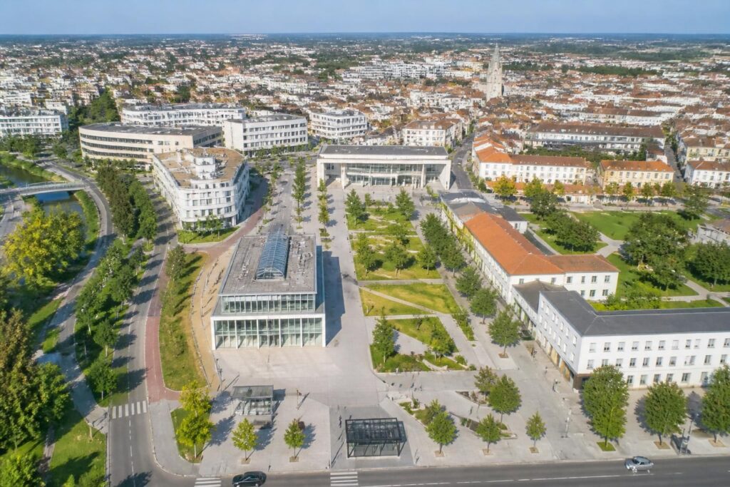 découvrez les services d'urbanisme à la roche-sur-yon ainsi que les contacts utiles pour vos démarches et informations locales.